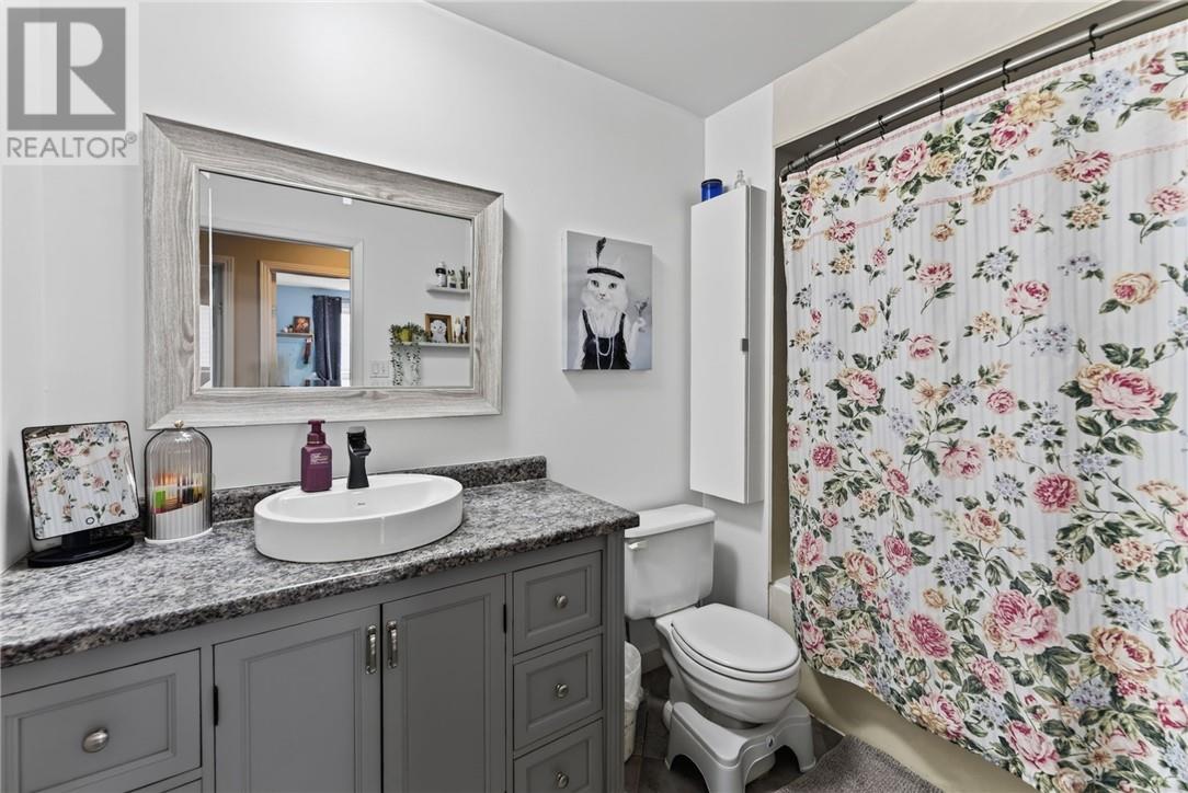 13 Plumtree Crescent - Image 30