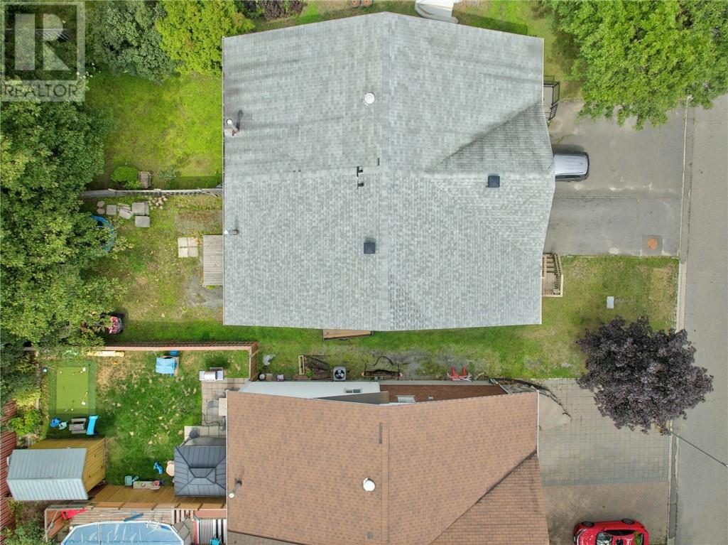 13 Plumtree Crescent - 46