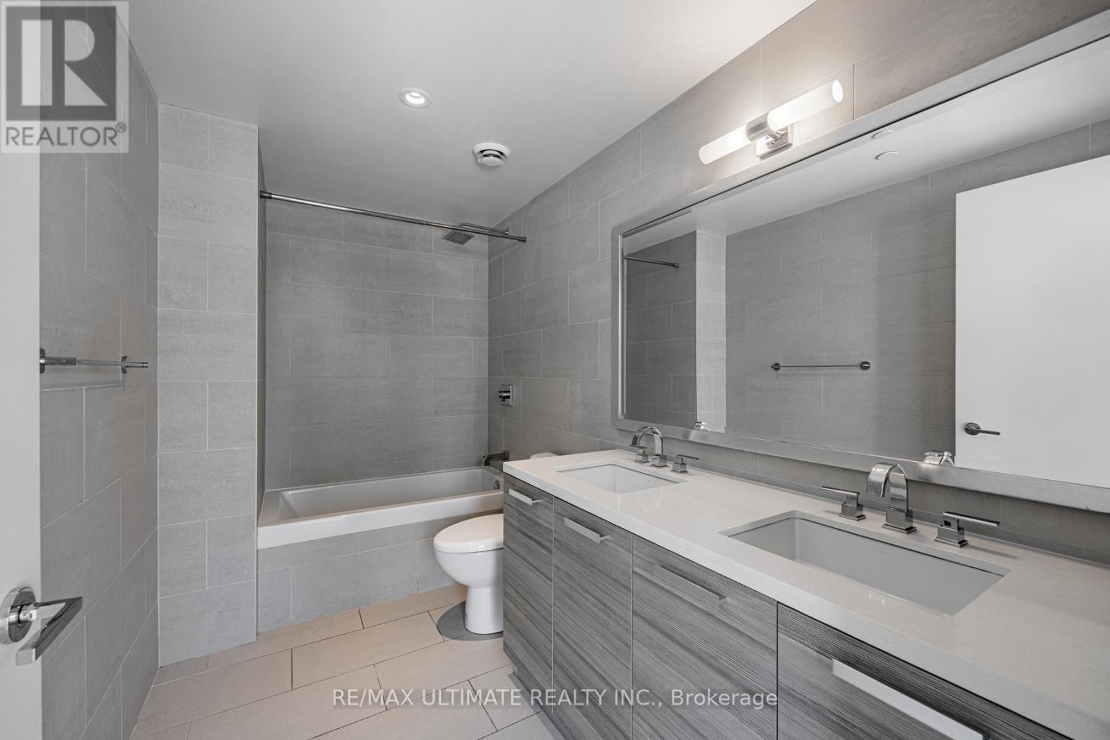 #1504 224 KING STREET W - 14