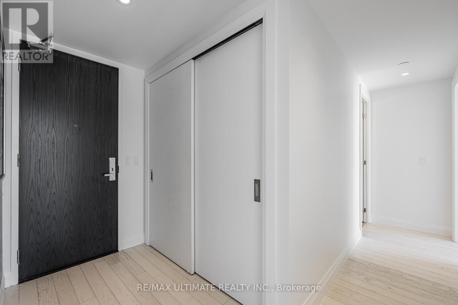 #1504 224 KING STREET W - 20