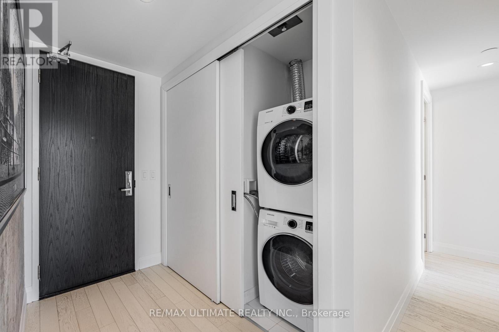 #1504 224 KING STREET W - 22