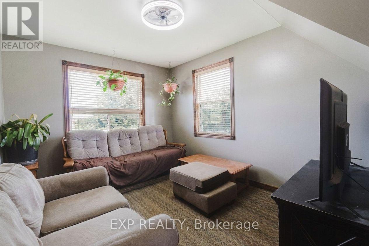9819 ONIEDA ROAD - Image 15