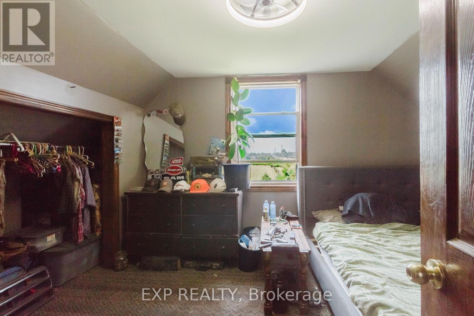 9819 ONIEDA ROAD - 19