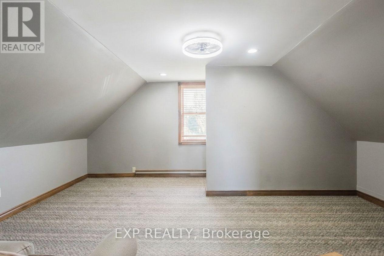 9819 ONIEDA ROAD - Image 18
