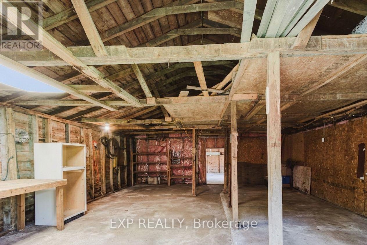 9819 ONIEDA ROAD - 27