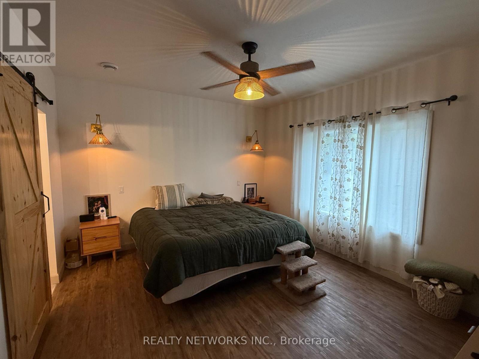 923 JAGUAR DRIVE - Image 18