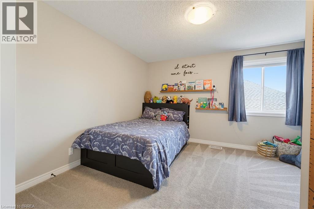 192 GIBBONS Street - Image 14