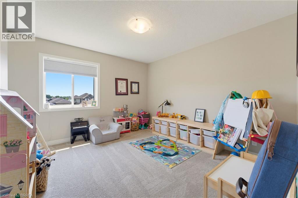 192 GIBBONS Street - Image 16