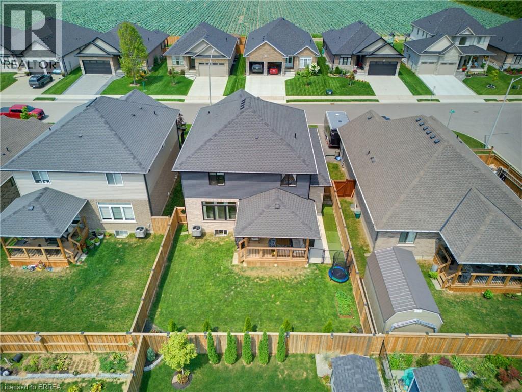 192 GIBBONS Street - Image 32