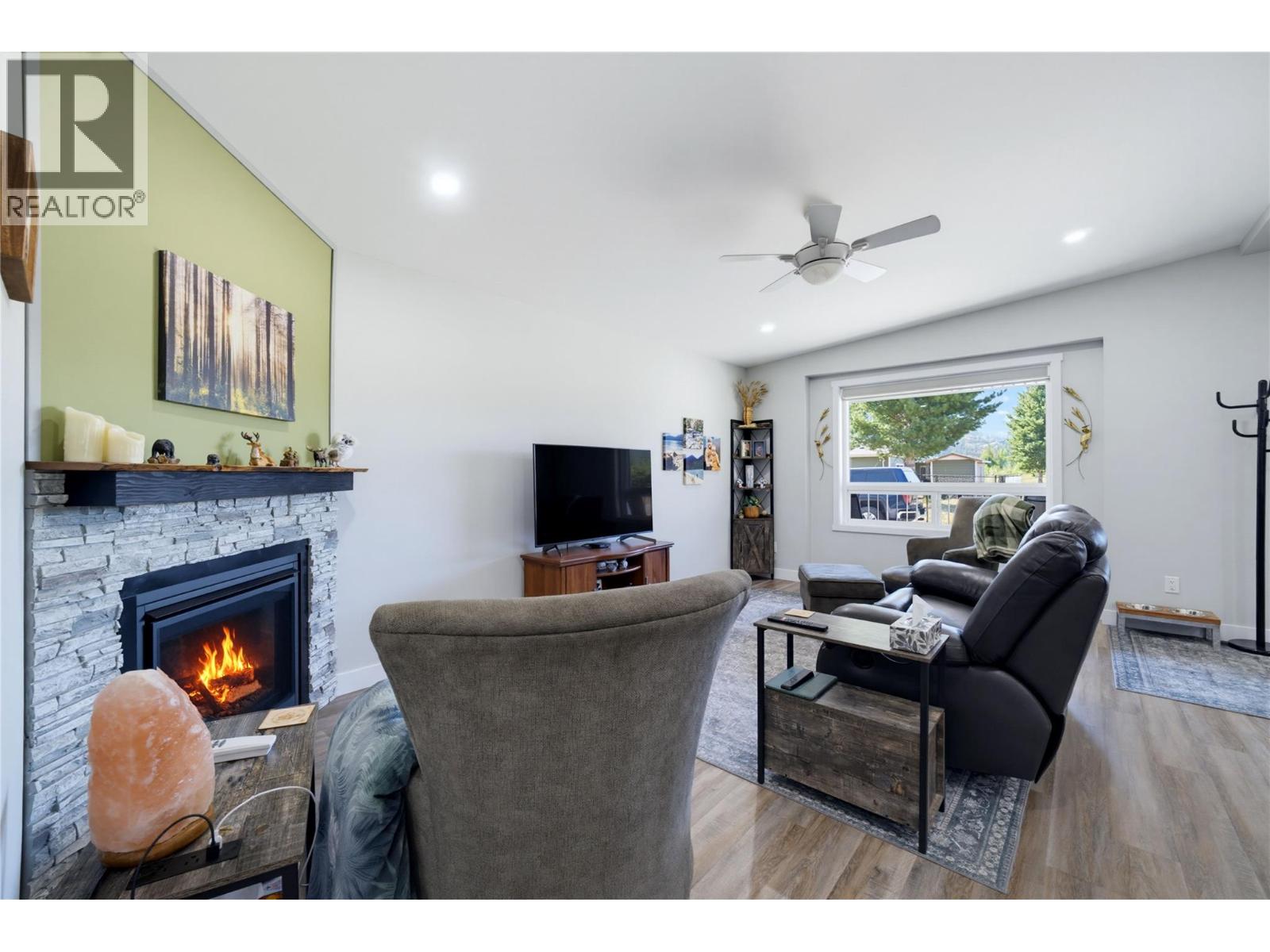 734 Elderberry Walk - 9