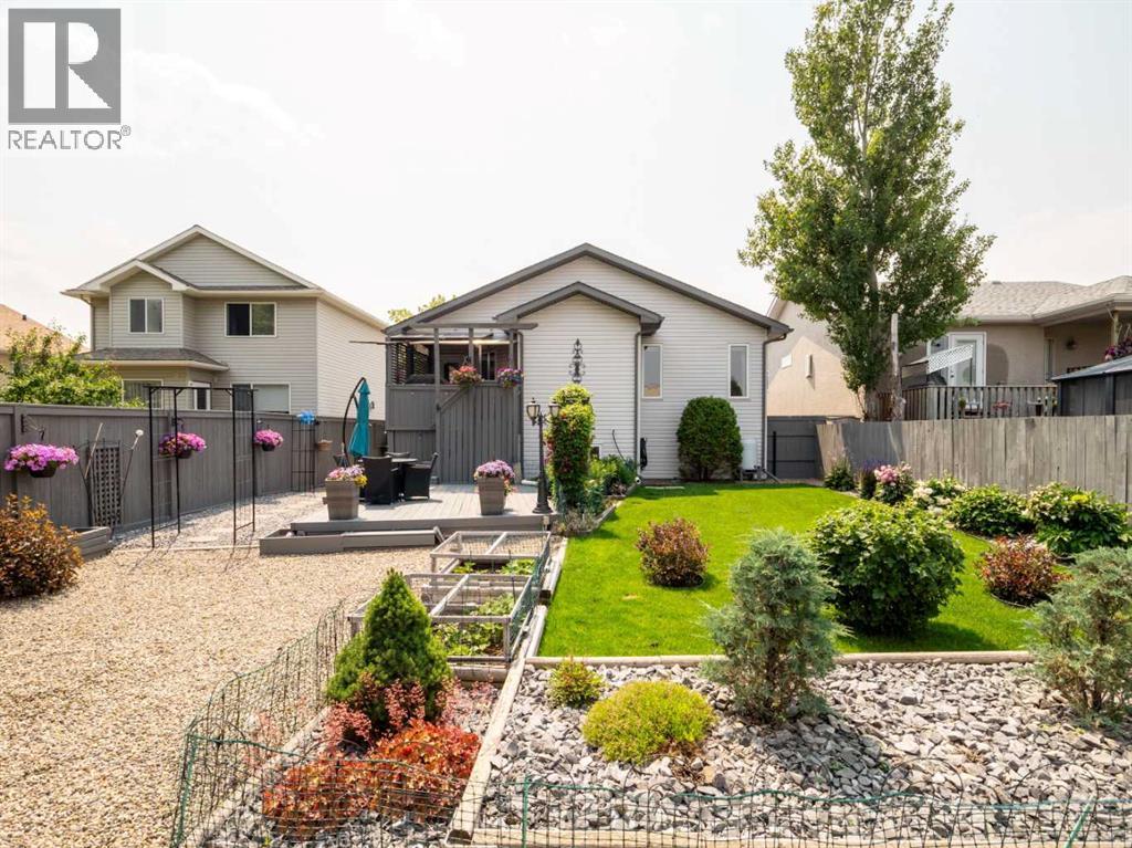7 Kodiak Boulevard N - Image 38