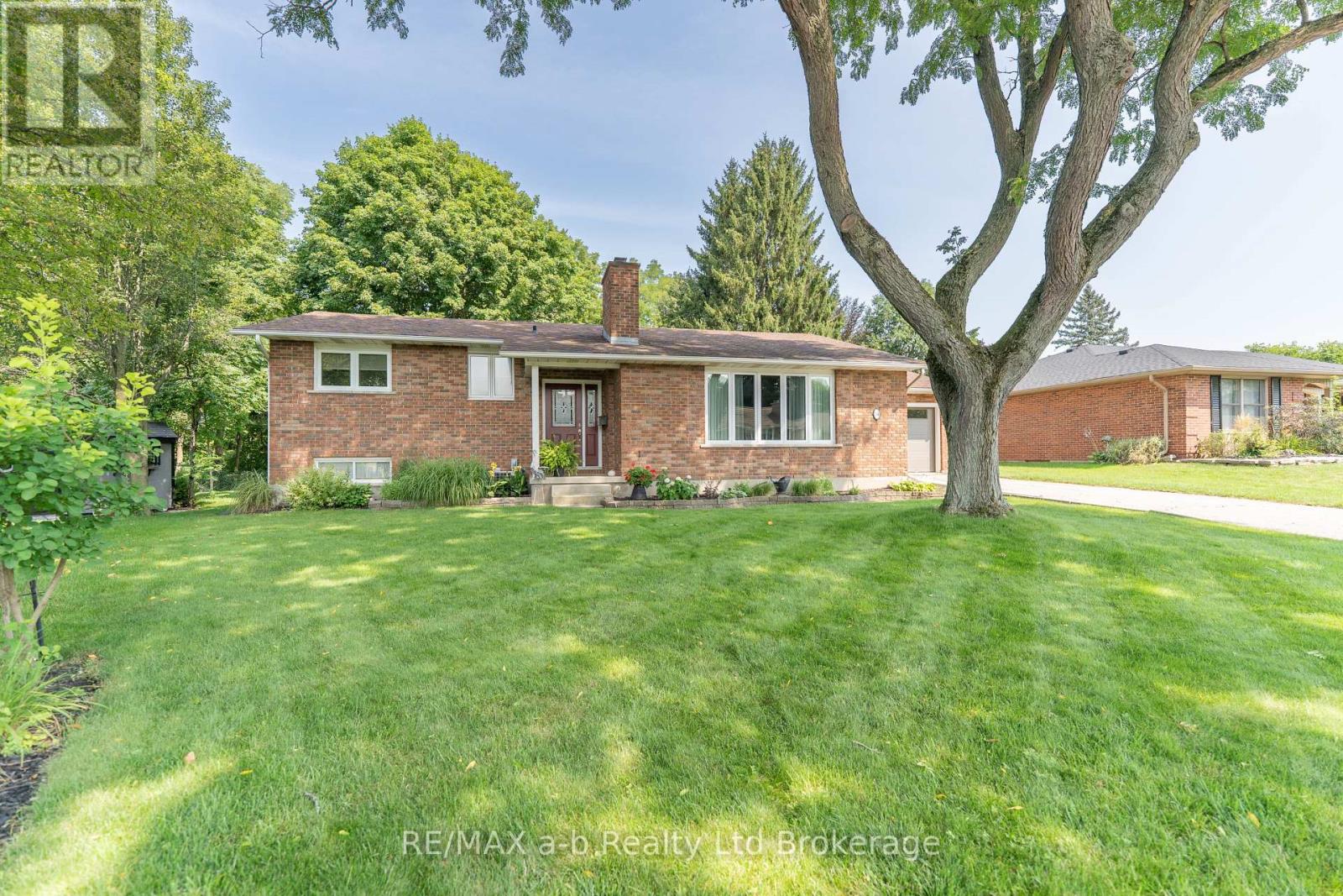 34 GLENRIDGE ROAD - 1