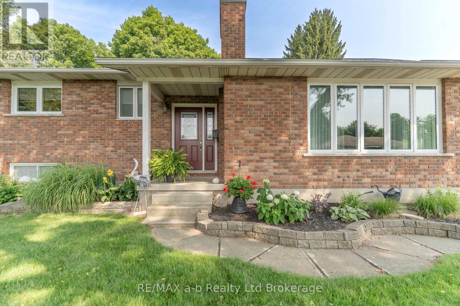 34 GLENRIDGE ROAD - Image 4