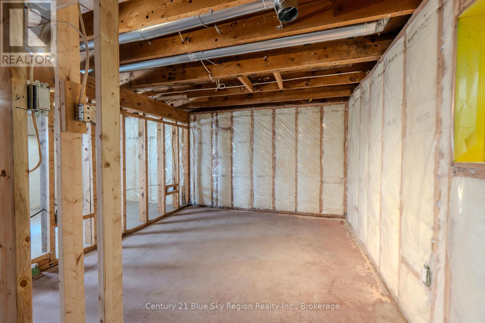 452 KING STREET W - Image 28