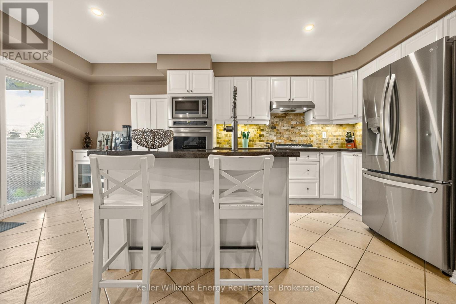 4 HOLMAN COURT - Image 11