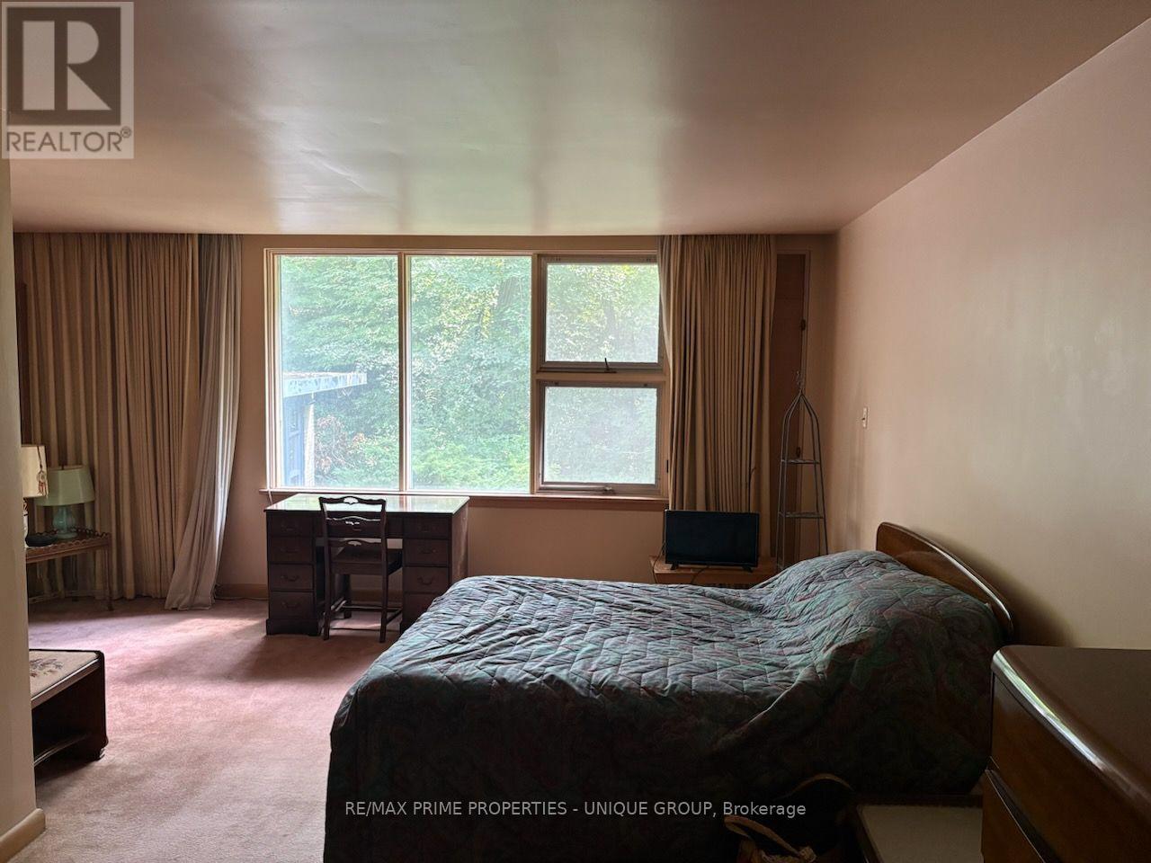 105 PARK ROAD - 15