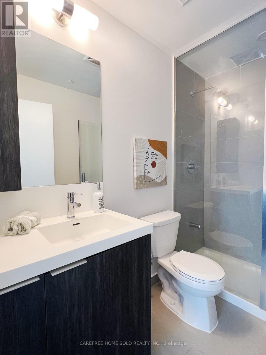 #711 225 SUMACH STREET - Image 11