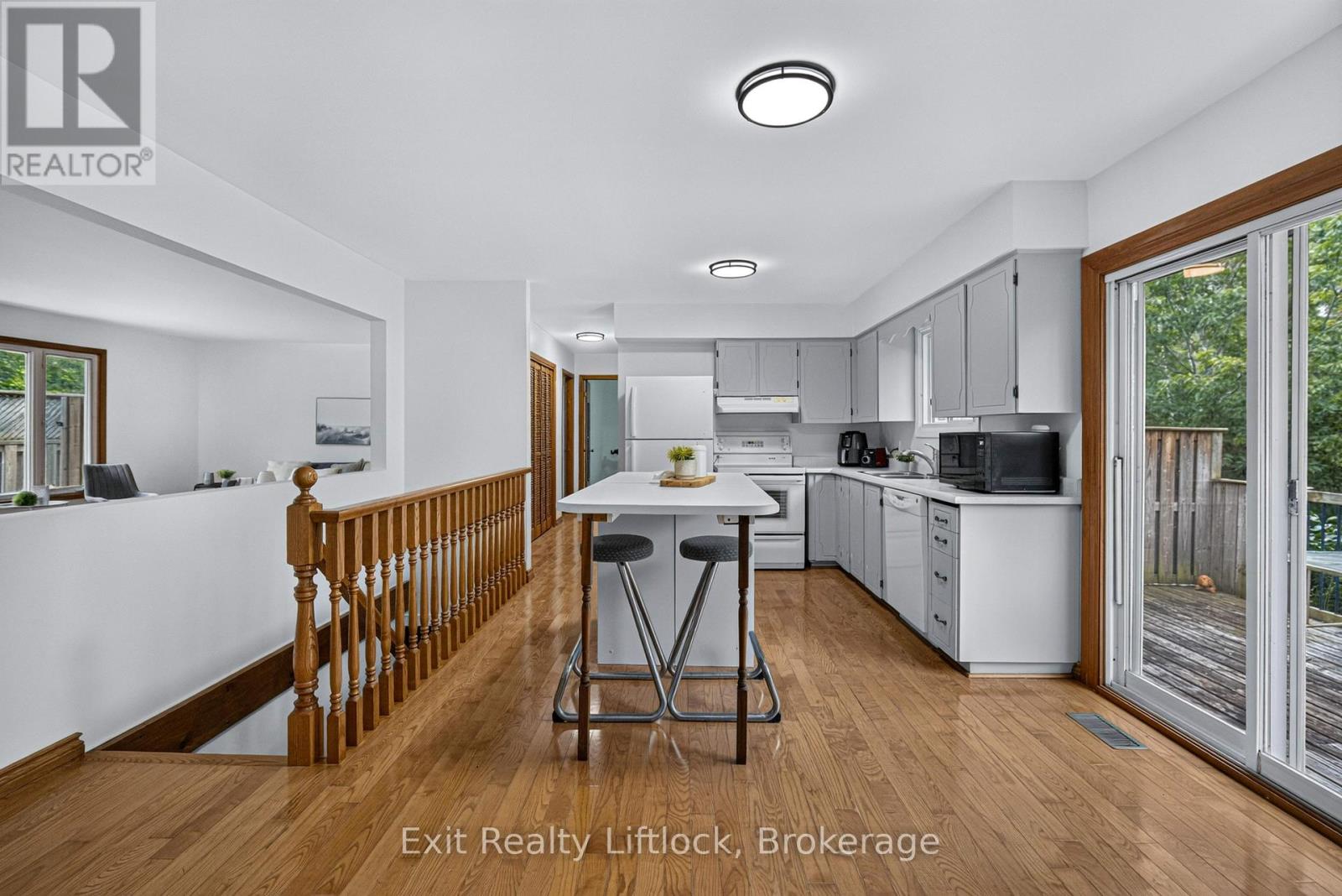 3 BASSWOOD STREET - 14