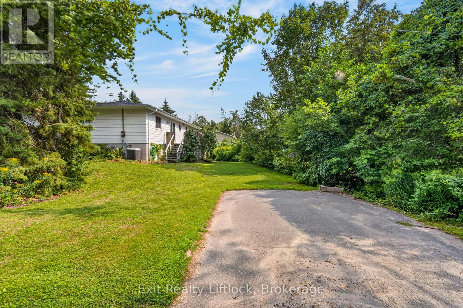 3 BASSWOOD STREET - Image 36