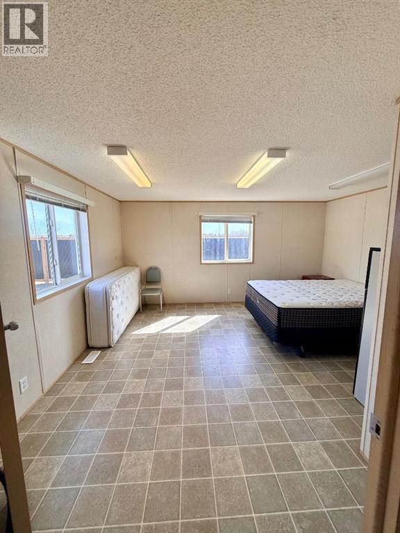 10413 110 Ave - Image 17