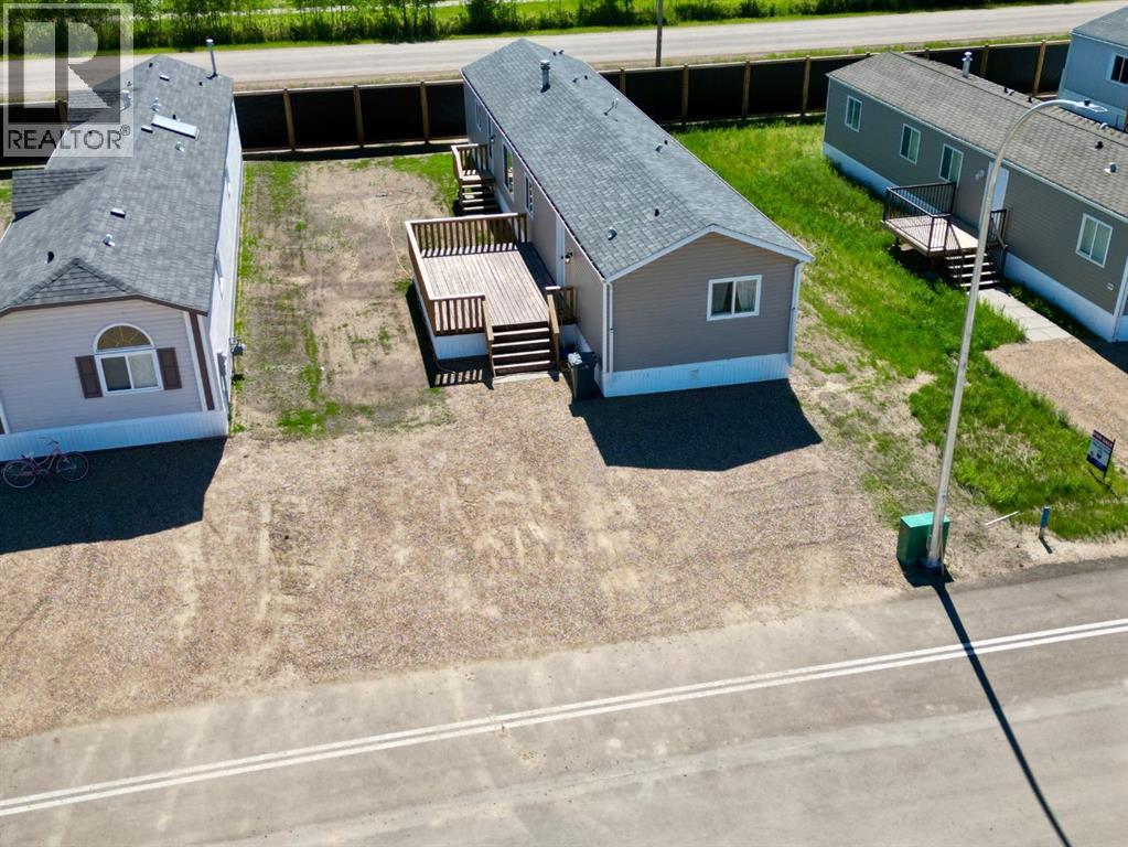 10413 110 Ave - Image 3
