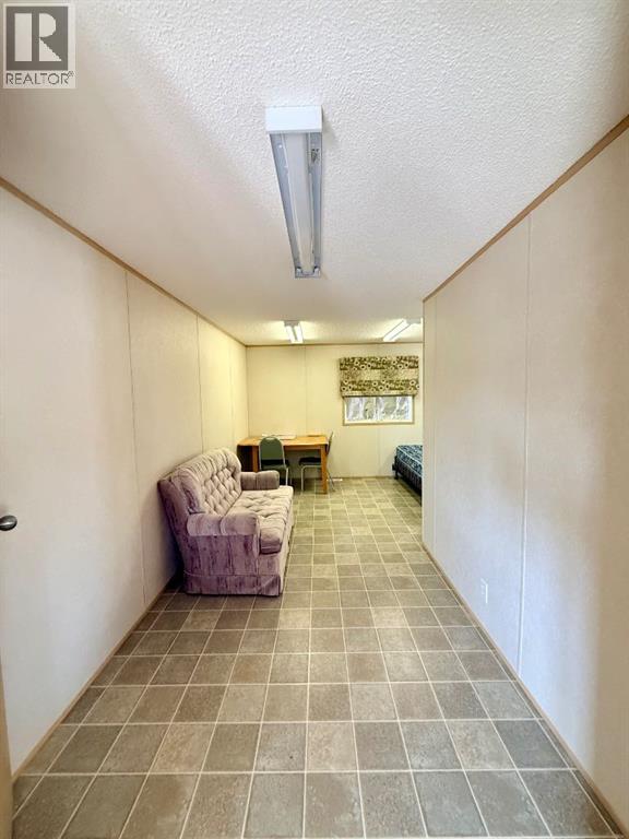 10413 110 Ave - 12