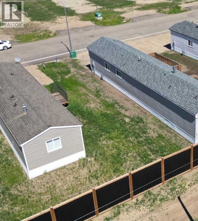 10413 110 Ave - Image 6
