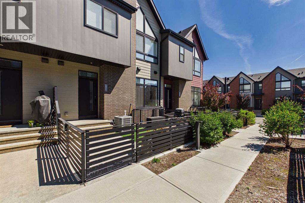 Property for sale at 906 Sage Meadows Gardens NW