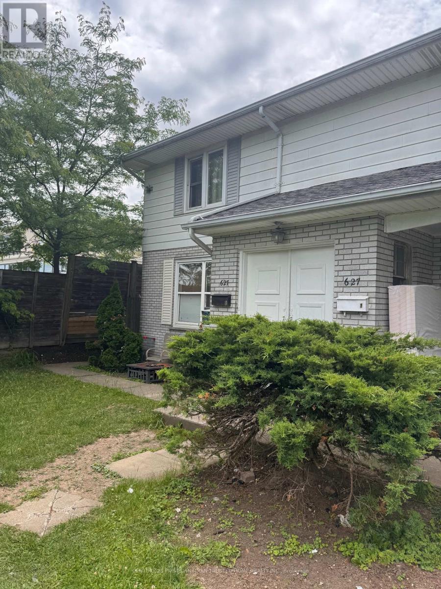 3 bedroom Single Family interior view, 1- 627 Commissioners Road, London South (South R), Ontario