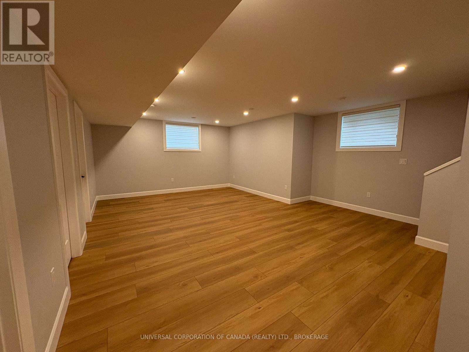 63 REBECCA DRIVE - Image 25