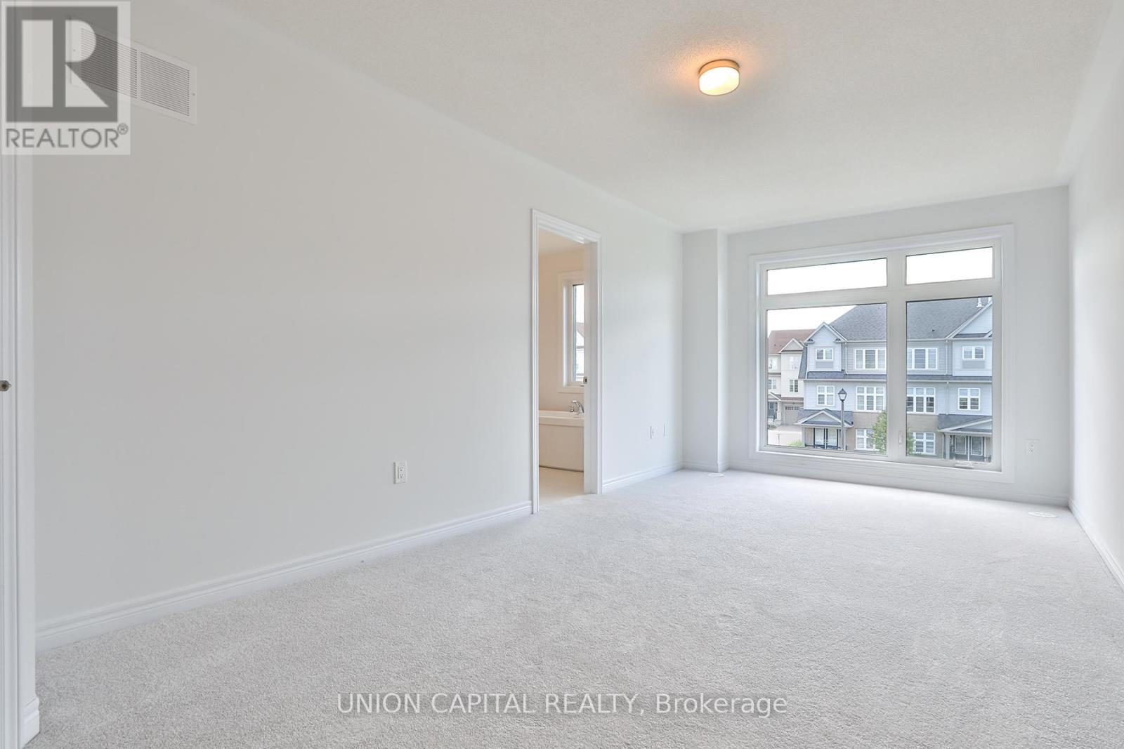 83 SORBARA WAY - 16