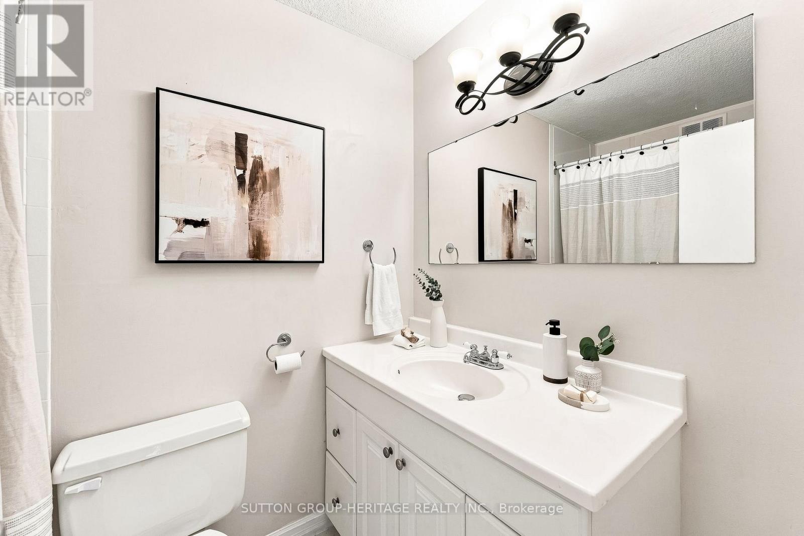 #301 92 CHURCH STREET - 26