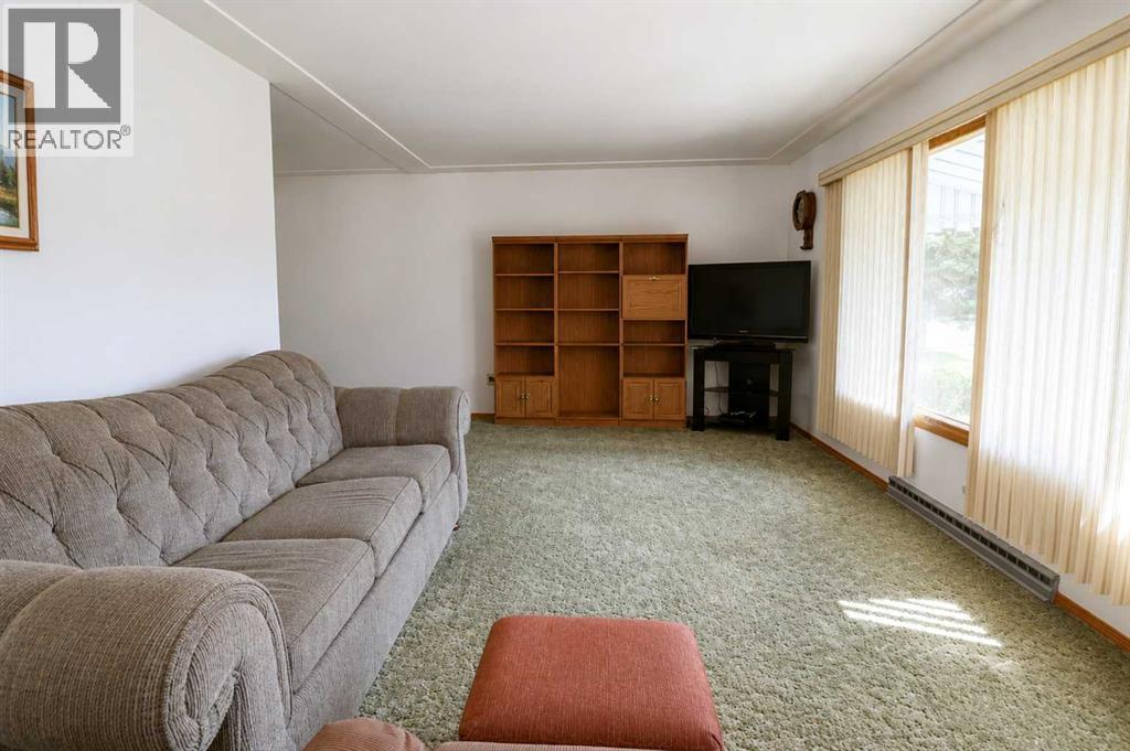 10226 110 Avenue - Image 3