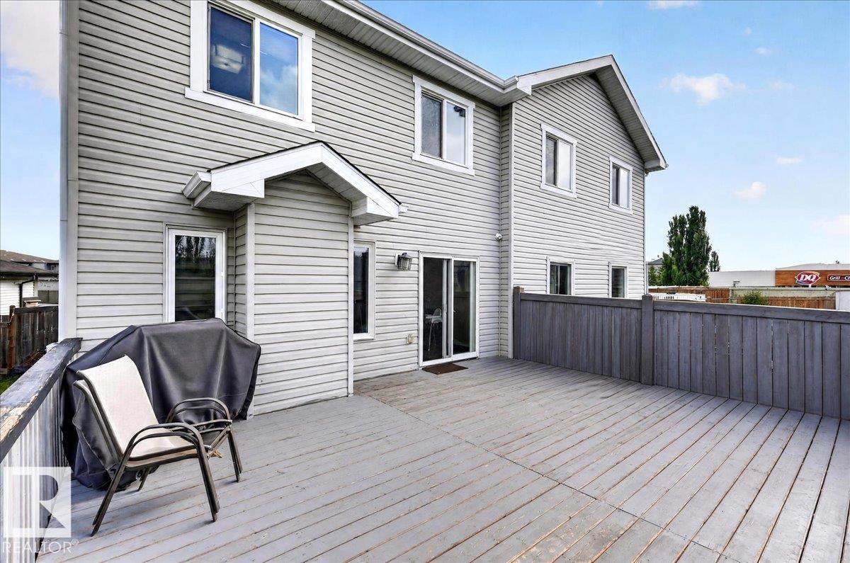 1529 26 AVE NW - Image 20