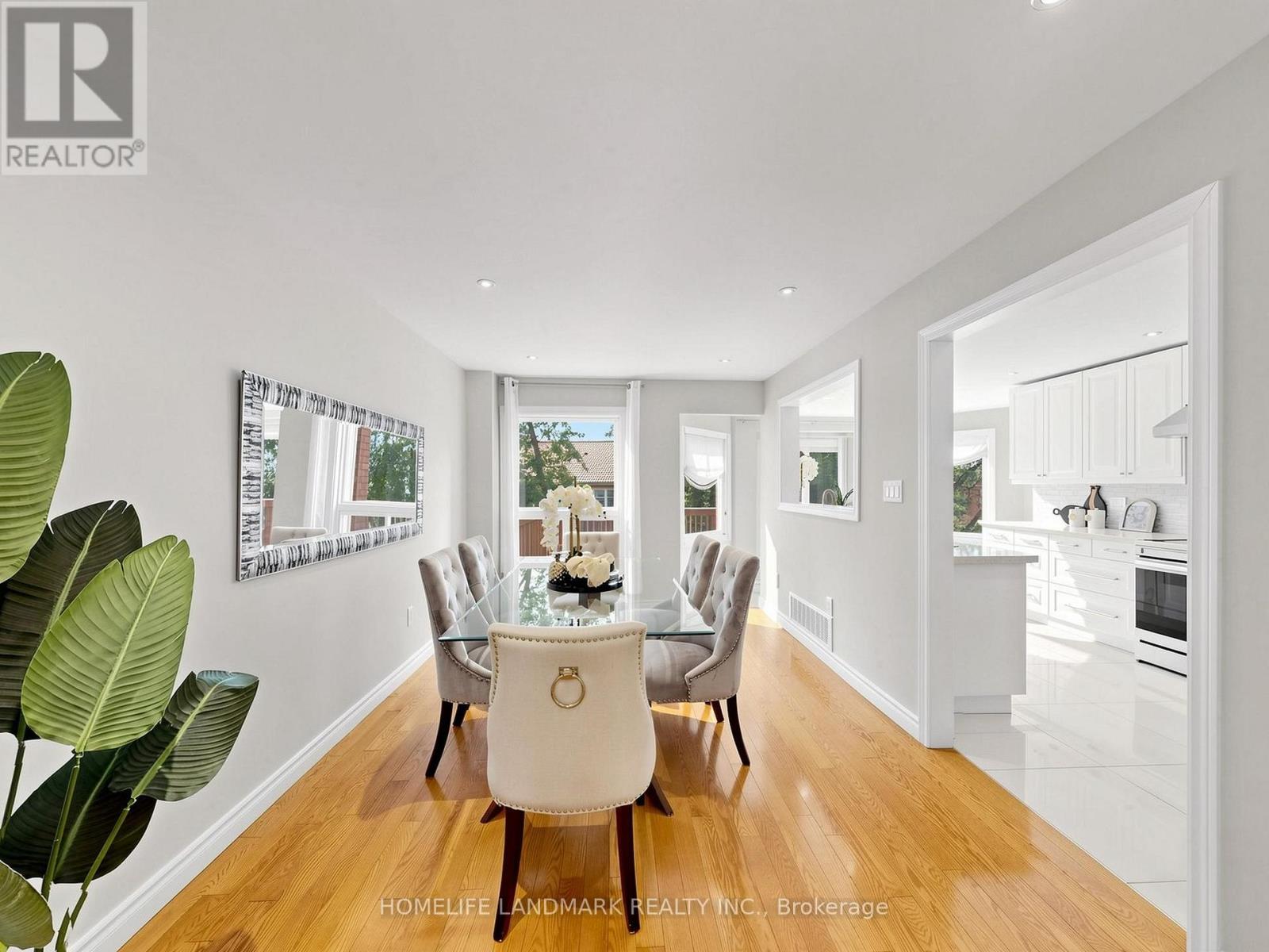 60 INGLEBOROUGH COURT - 9
