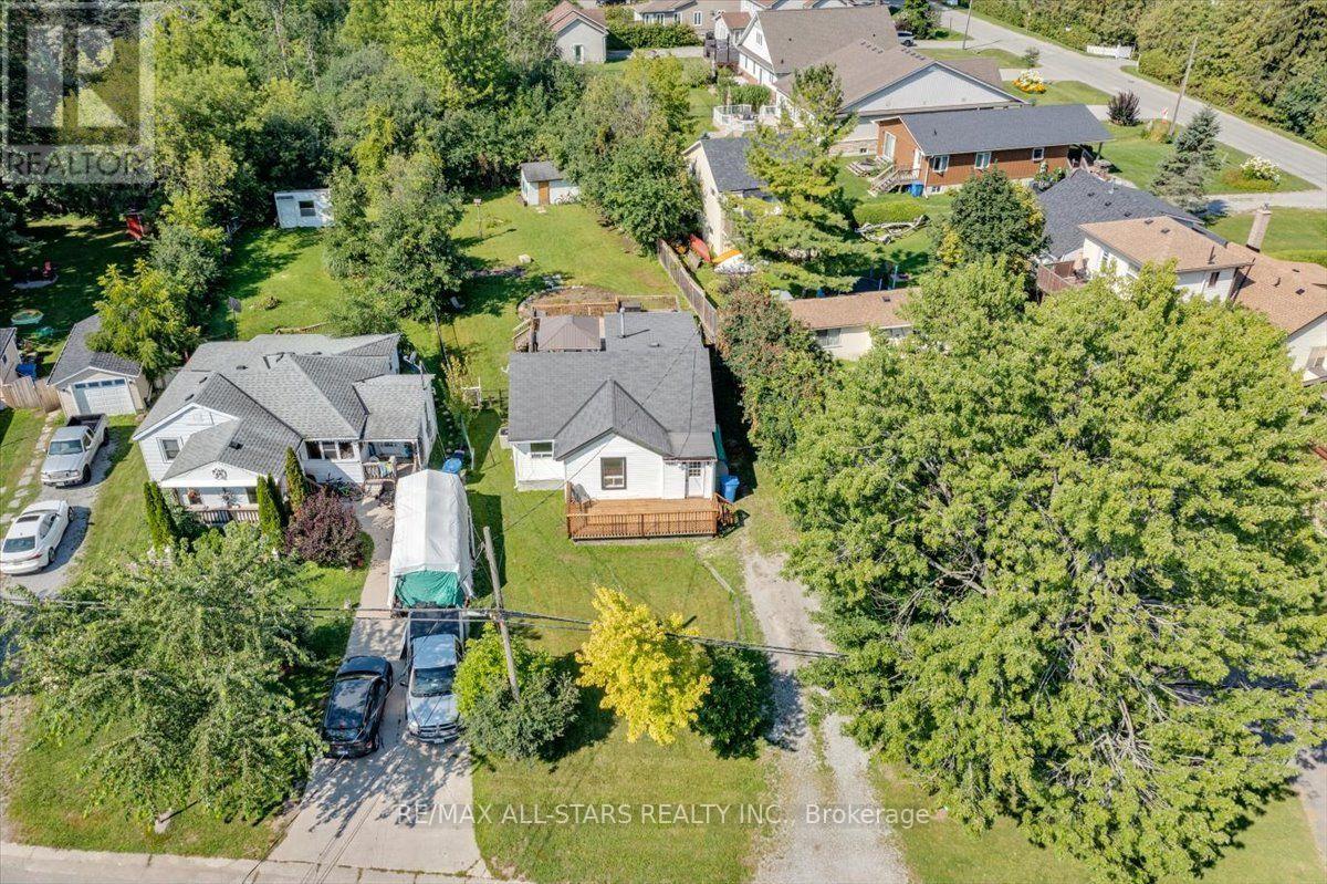 27182 WOODBINE AVENUE - 35