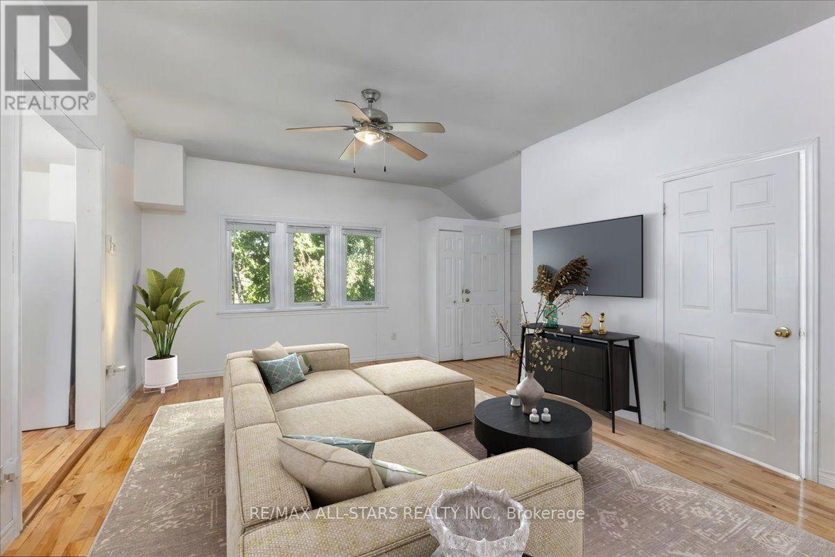 27182 WOODBINE AVENUE - 7