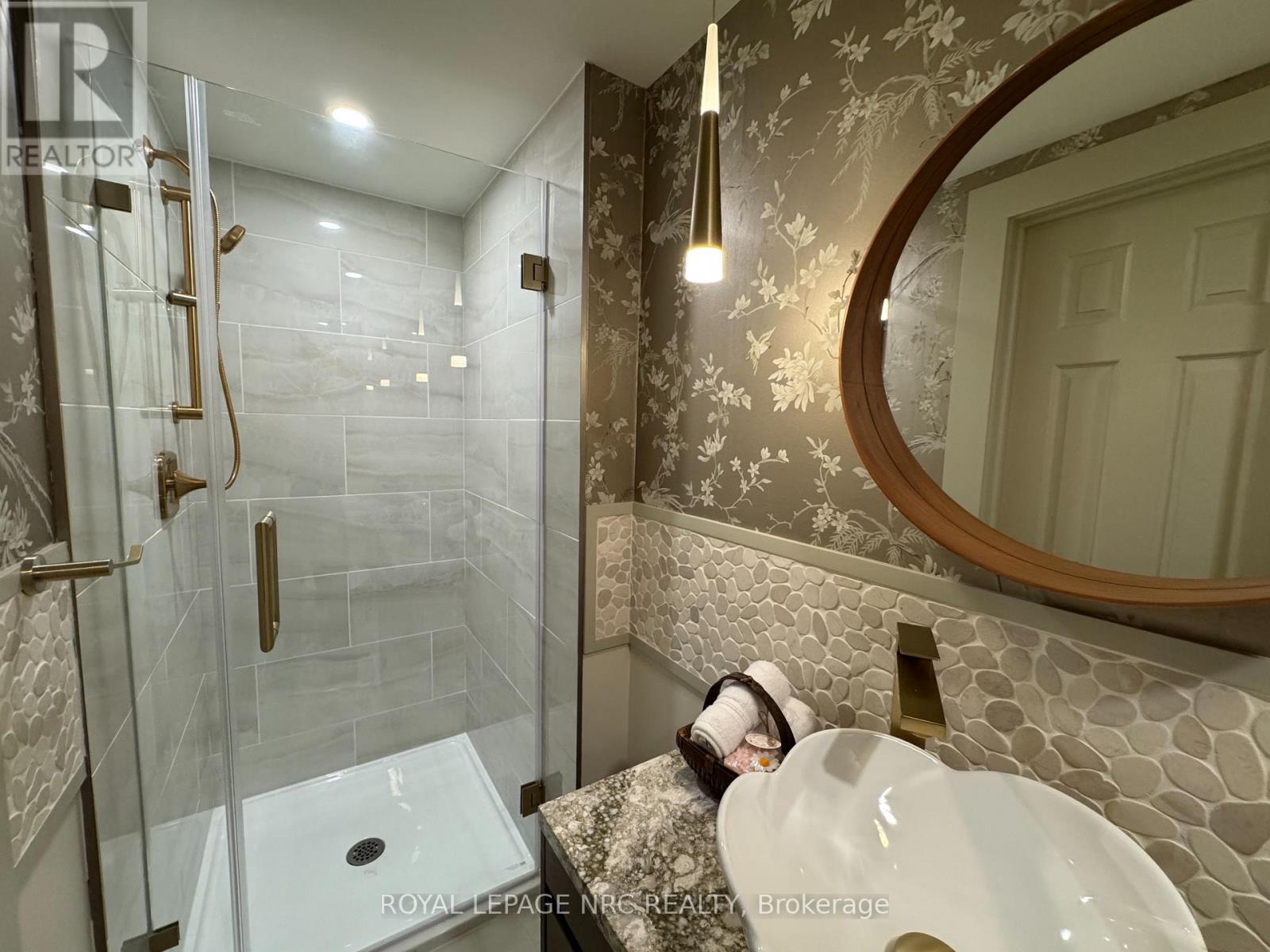 5 VICTORIA STREET - Image 16
