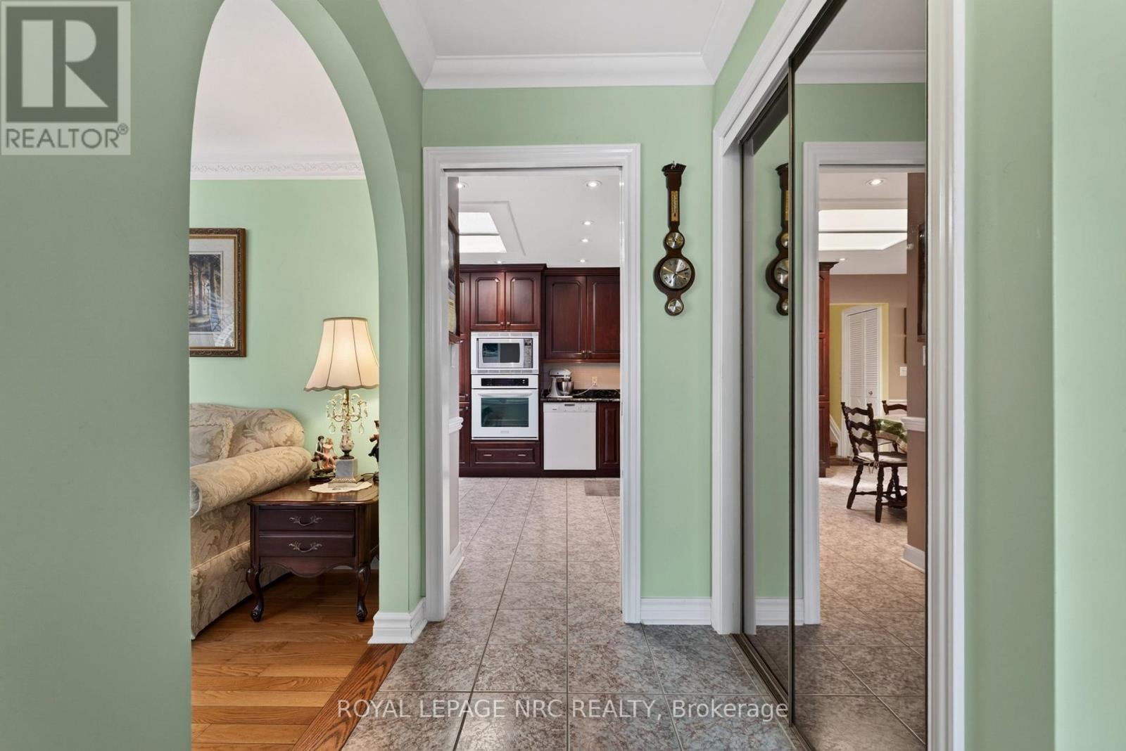 43 BRIMLEY CRESCENT - 10