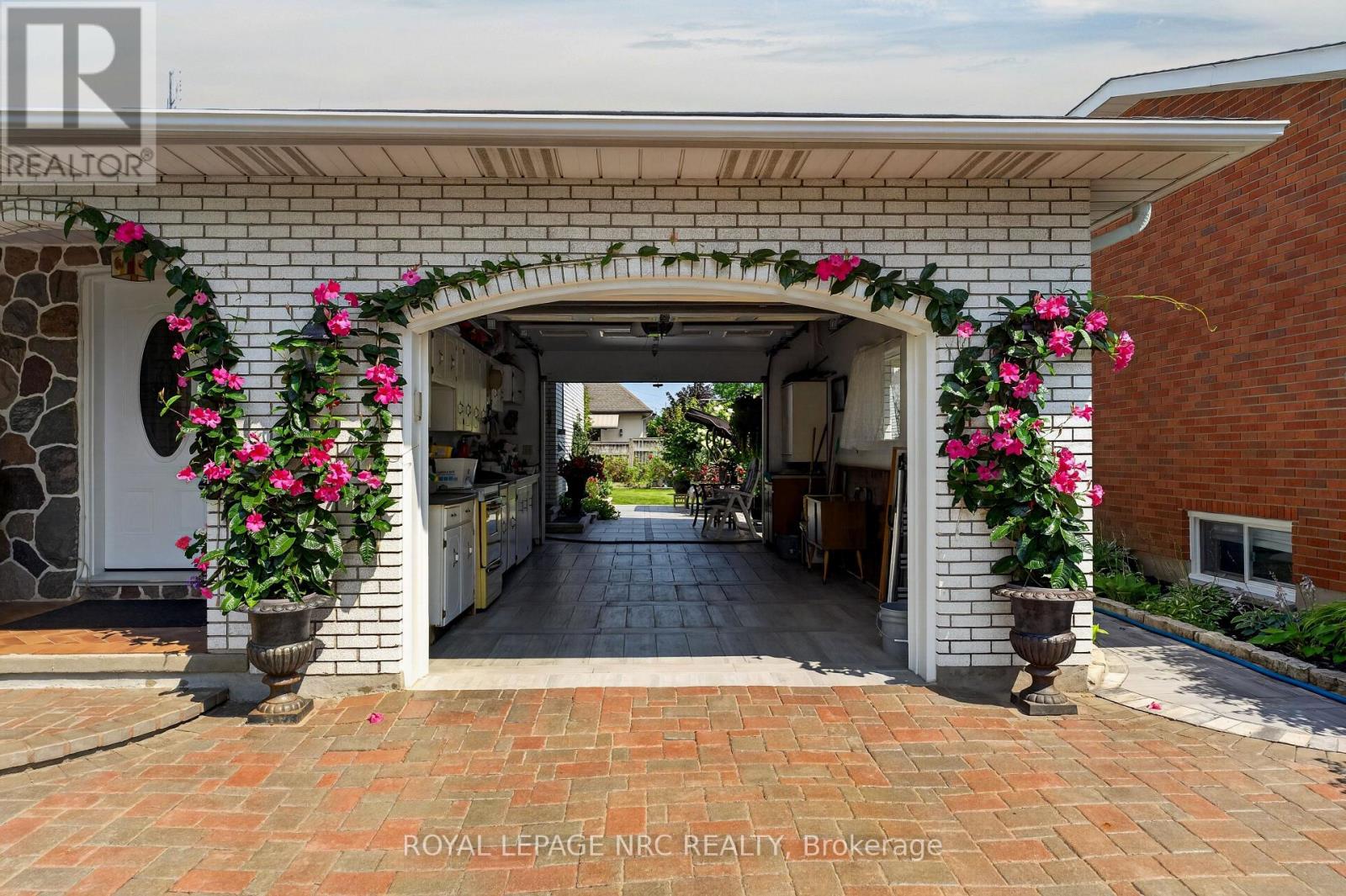 43 BRIMLEY CRESCENT - 5