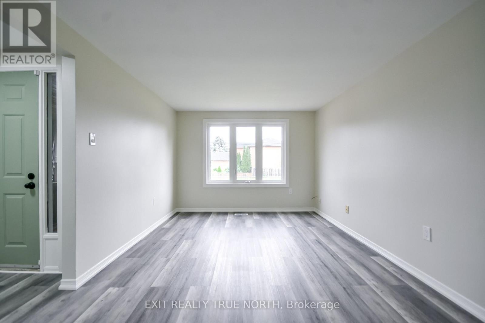 426 SUNNIDALE ROAD - 4