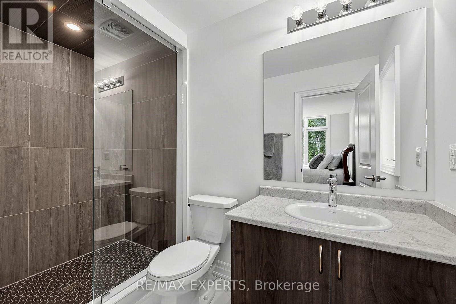222 MAPLESIDE DRIVE - Image 32
