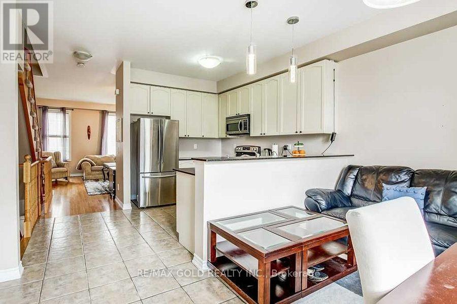 6 CAILIFF STREET - 3