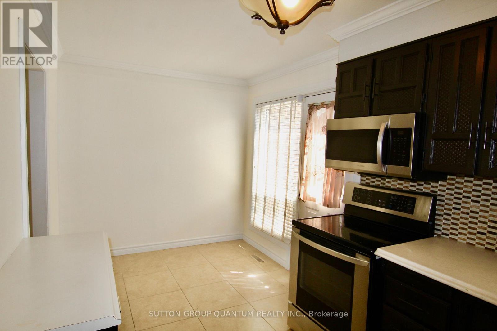 #58 318 LAURIER AVENUE - 10