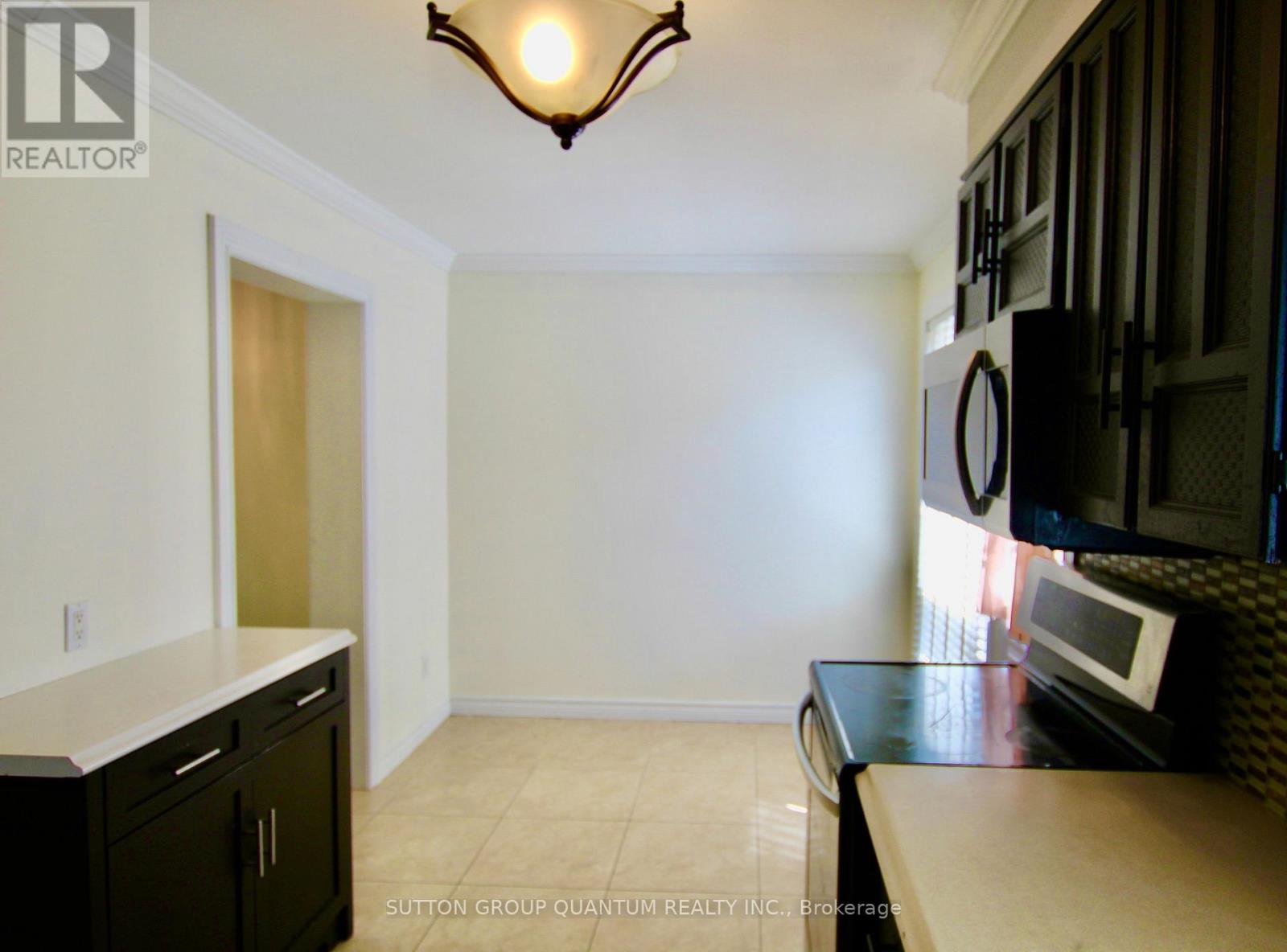 #58 318 LAURIER AVENUE - 9