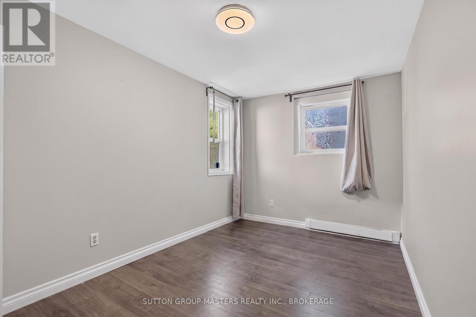380 BARRIE STREET - Image 18