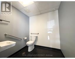 8 - 2351 Royal Windsor Drive, Mississauga, ON L5J4S7 Photo 9