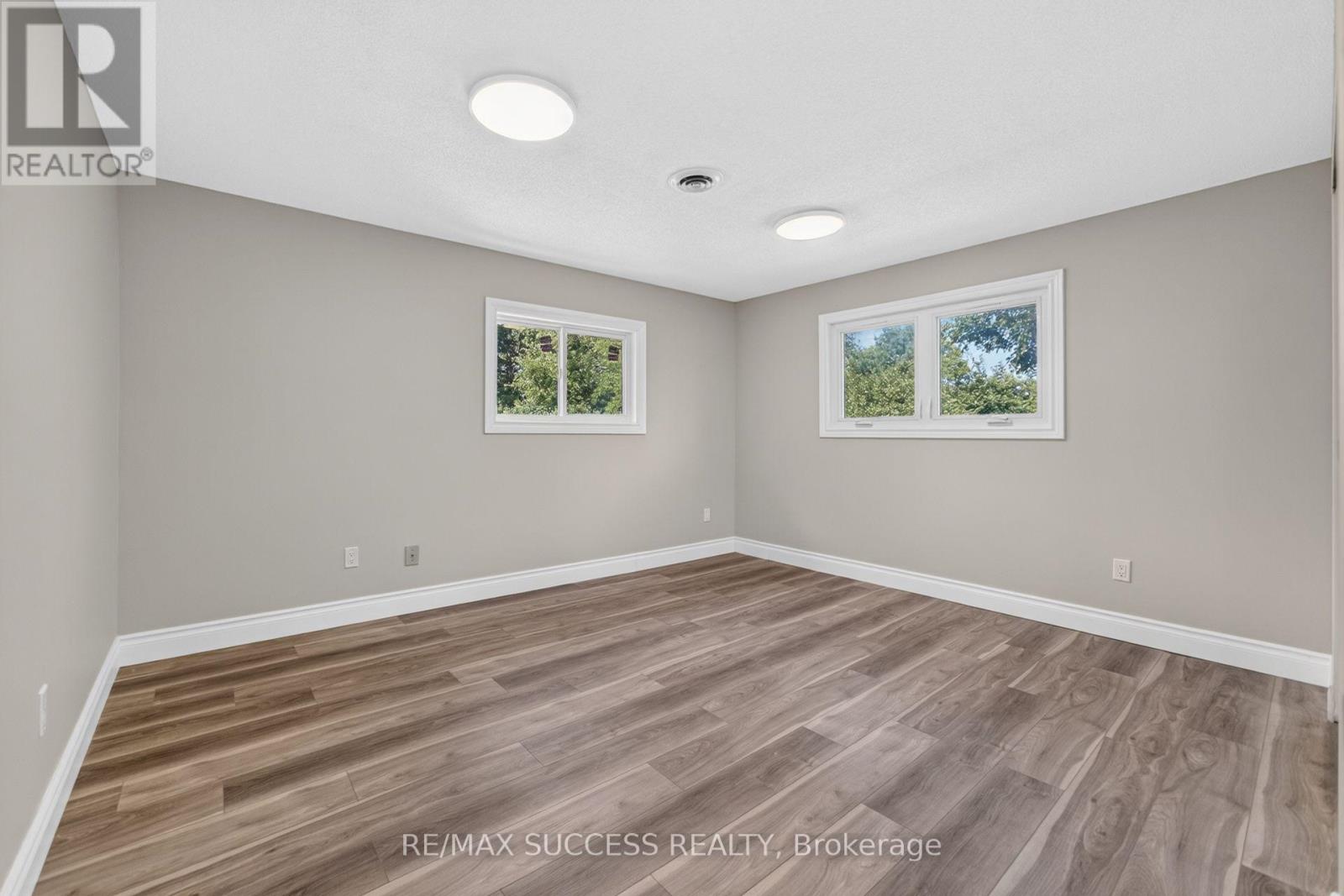 306 SEKURA STREET - Image 29