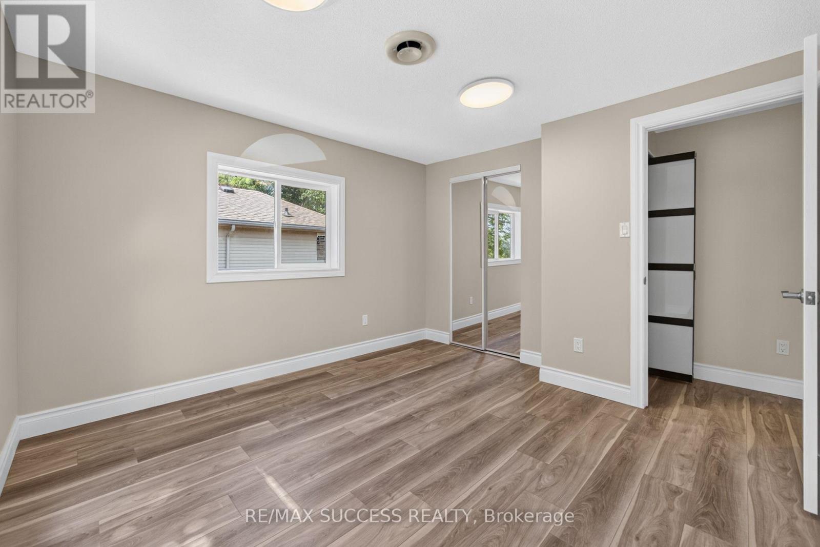 306 SEKURA STREET - Image 35