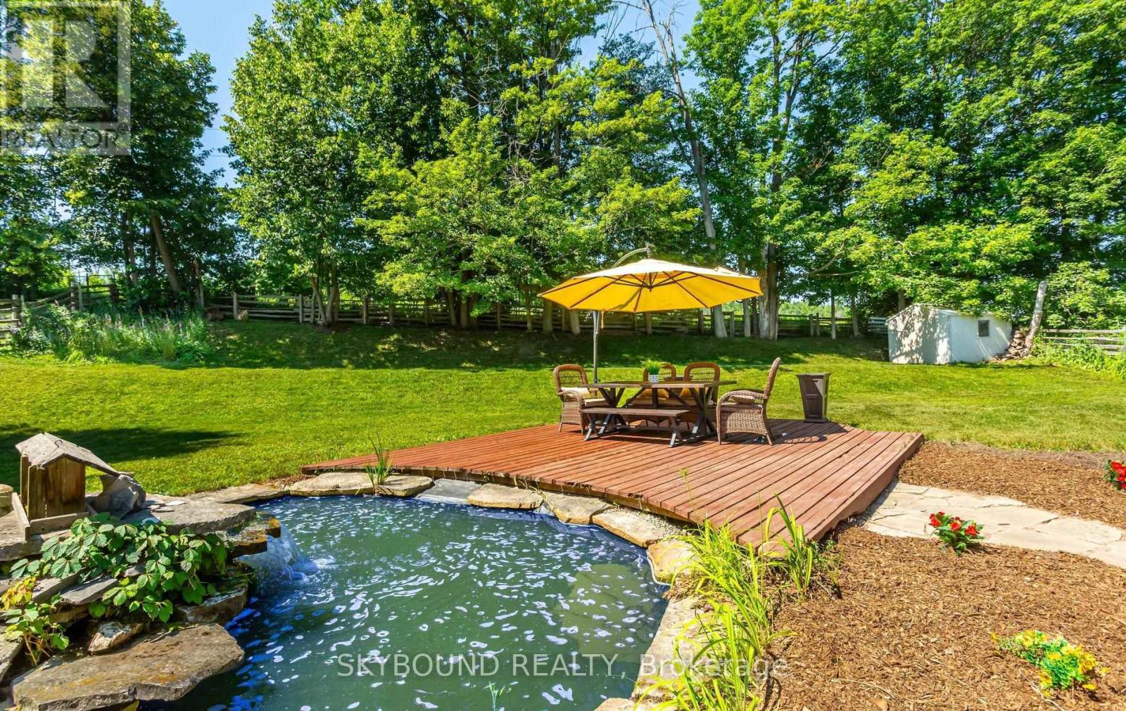 9 DELERIN CRESCENT - 32